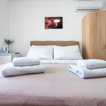 Apartments Glorija Neum Room photo